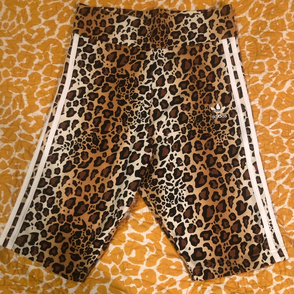 Women’s Adidas leopard biker short